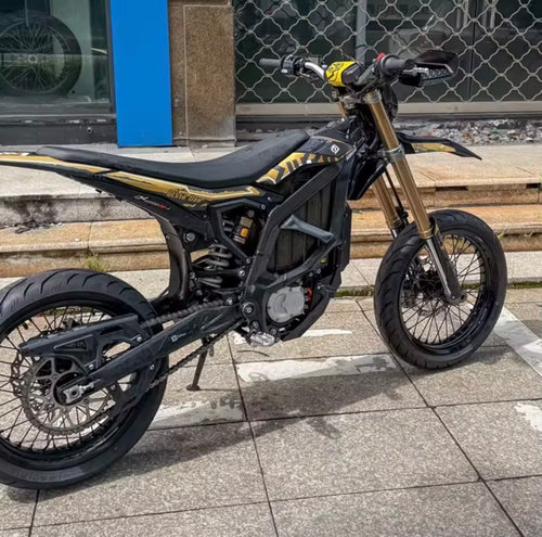 Black Surron Ultra Bee Supermotos 17'